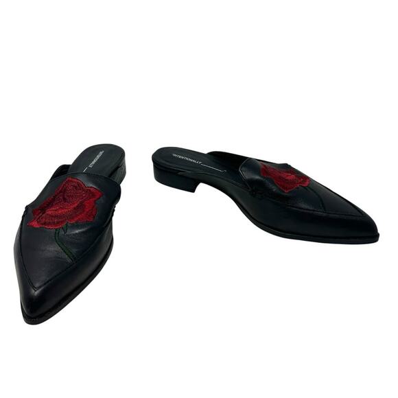 Intentionally Blank Fanning Rose Floral Embroidered Leather Mule Black 40 US 10 - Picture 4 of 10